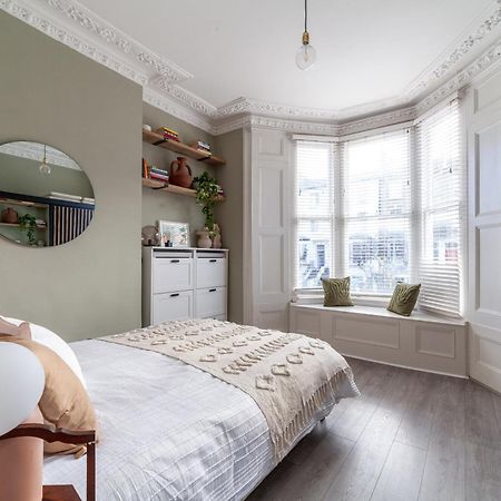 Arte Stays - 2 Bed Luxurious Flat, Garden, 5Min Dalston St., Parking Available, Serviced Accommodation - Up To 5 Ppl Λονδίνο Εξωτερικό φωτογραφία